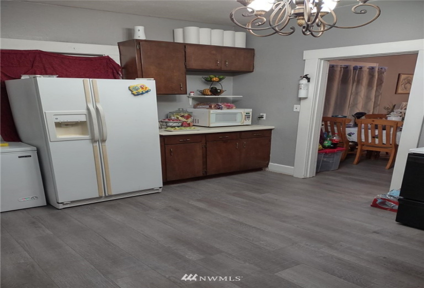 910 8th Ave, Walla Walla, Washington 99362, 2 Bedrooms Bedrooms, ,1 BathroomBathrooms,Residential,For Sale,8th Ave,NWM1872021