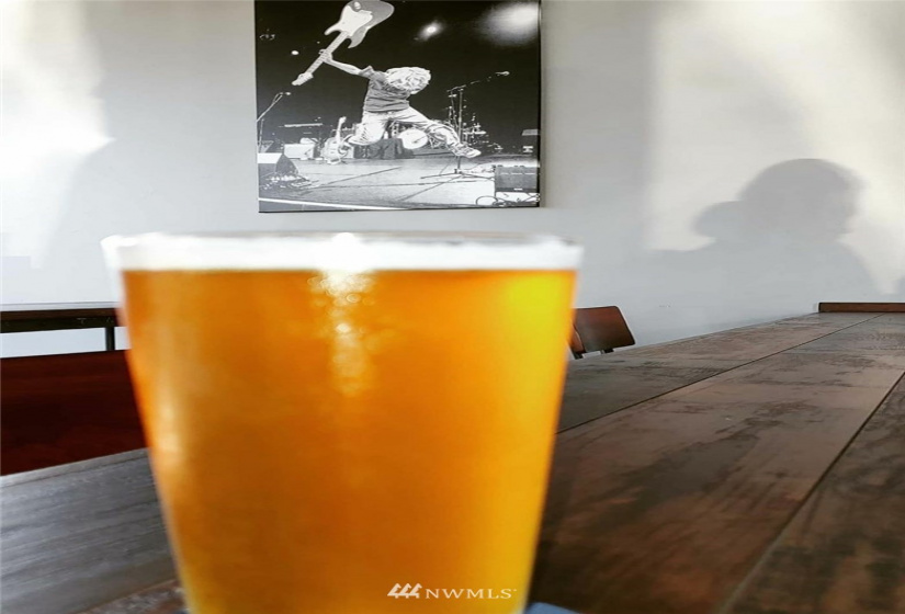 1905 Bridgeport, University Place, Washington 98466, ,Business Opportunity,For Sale,Bridgeport,NWM1871530