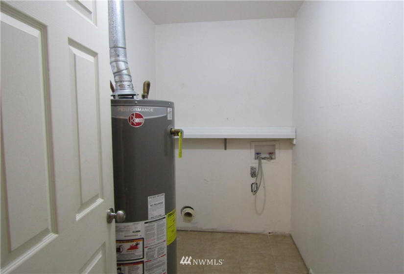 1313 Market, Aberdeen, Washington 98520, 3 Bedrooms Bedrooms, ,1 BathroomBathrooms,Residential,For Sale,Evans and Lewis Addition,Market,NWM1872317