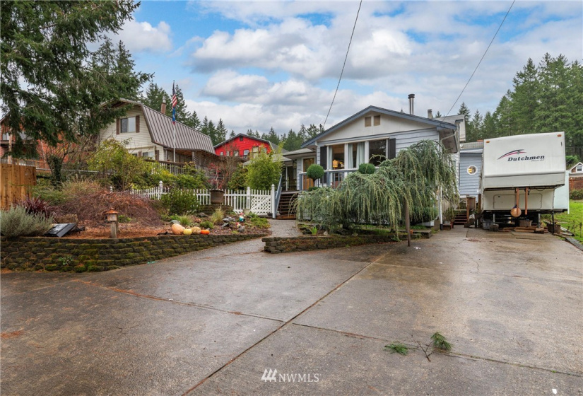 190 Mason Lake, Grapeview, Washington 98546, 5 Bedrooms Bedrooms, ,2 BathroomsBathrooms,Residential,For Sale,Mason Lake,NWM1872087