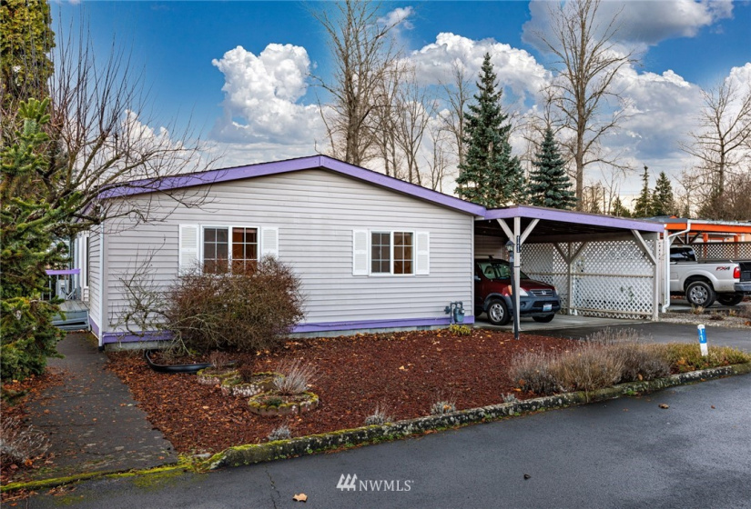 3802 James, Bellingham, Washington 98226, 3 Bedrooms Bedrooms, ,1 BathroomBathrooms,Manufactured In Park,For Sale,James,NWM1873152