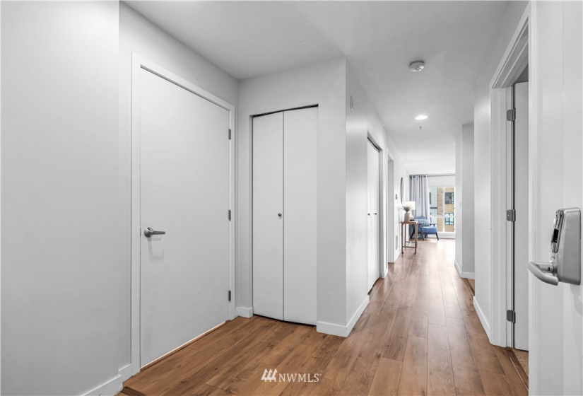 321 10th, Seattle, Washington 98104, 1 Bedroom Bedrooms, ,1 BathroomBathrooms,Residential,For Sale,Pacific Center Condominium,10th,NWM1873307