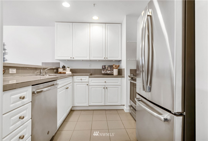 321 10th, Seattle, Washington 98104, 1 Bedroom Bedrooms, ,1 BathroomBathrooms,Residential,For Sale,Pacific Center Condominium,10th,NWM1873307