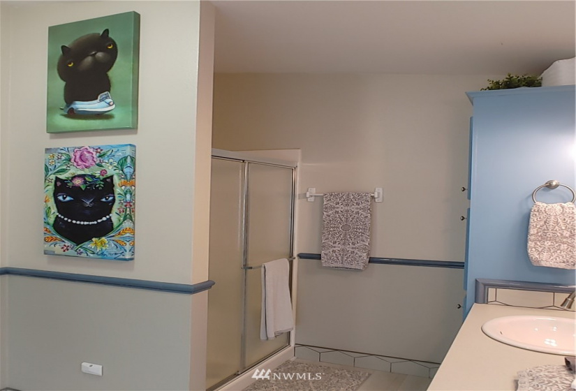 201 Oakview, Centralia, Washington 98531, 3 Bedrooms Bedrooms, ,Manufactured In Park,For Sale,Oakview,NWM1864610