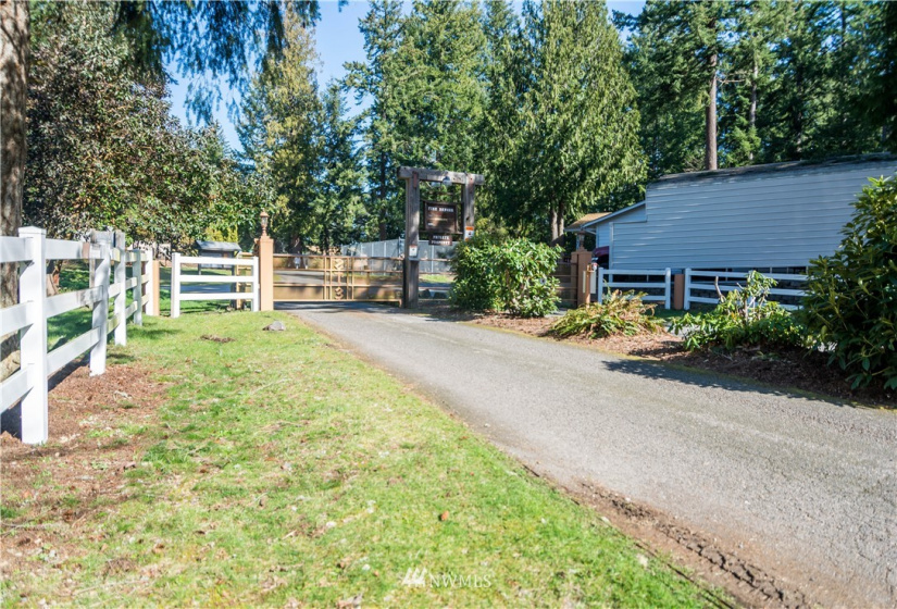18420 Britchen, Yelm, Washington 98597, ,Land,For Sale,Britchen,NWM1874305