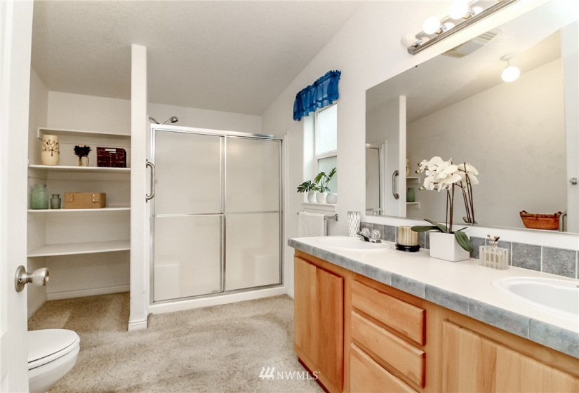 6403 241st, Buckley, Washington 98321, 3 Bedrooms Bedrooms, ,1 BathroomBathrooms,Manufactured In Park,For Sale,241st,NWM1877210