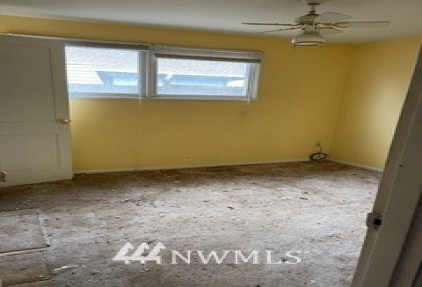 7221 E, Tacoma, Washington 98404, 3 Bedrooms Bedrooms, ,1 BathroomBathrooms,Residential,For Sale,E,NWM1877123