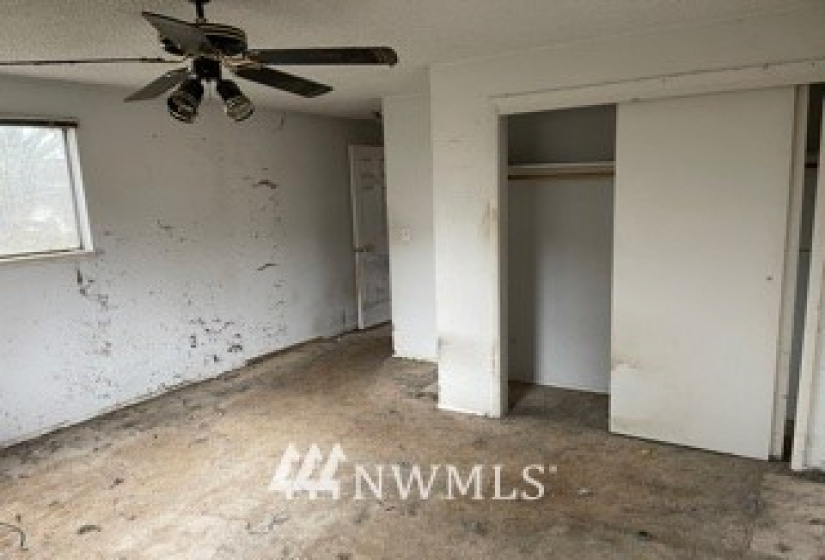 7221 E, Tacoma, Washington 98404, 3 Bedrooms Bedrooms, ,1 BathroomBathrooms,Residential,For Sale,E,NWM1877123