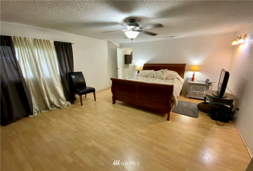 307 Central, Pe Ell, Washington 98572, 2 Bedrooms Bedrooms, ,1 BathroomBathrooms,Residential,For Sale,Central,NWM1877945