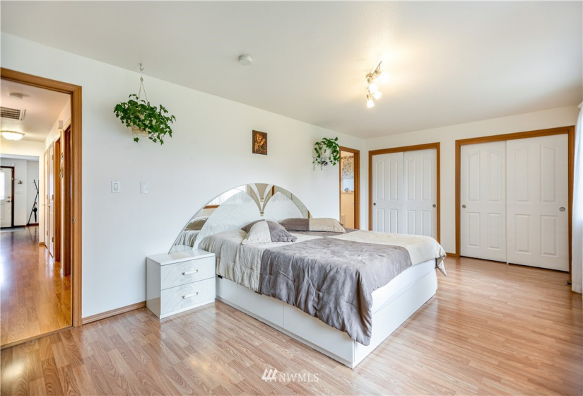 328 6th, Auburn, Washington 98002, 3 Bedrooms Bedrooms, ,1 BathroomBathrooms,Residential,For Sale,James W. Warren First Addition to Auburn,6th,NWM1874736