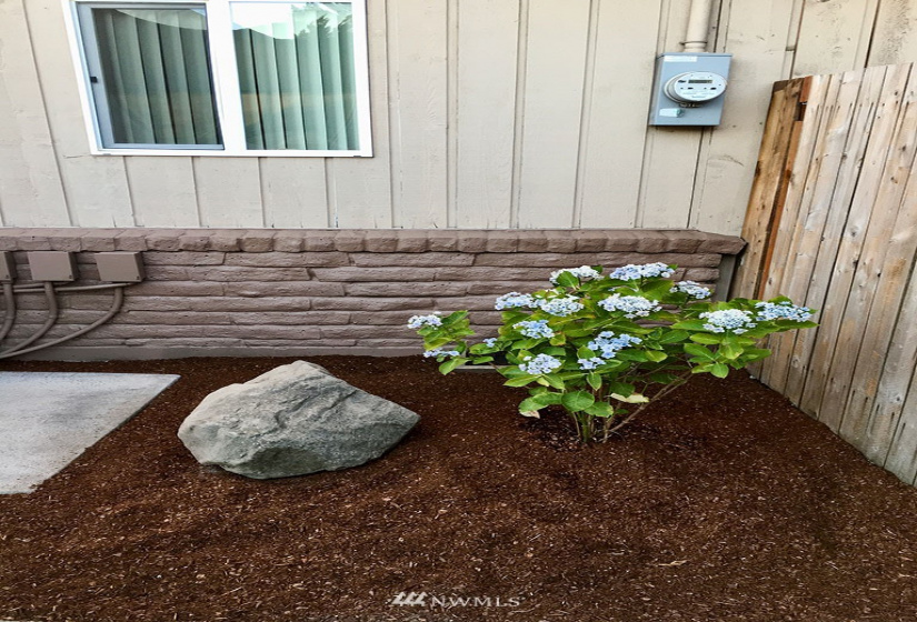 328 6th, Auburn, Washington 98002, 3 Bedrooms Bedrooms, ,1 BathroomBathrooms,Residential,For Sale,James W. Warren First Addition to Auburn,6th,NWM1874736