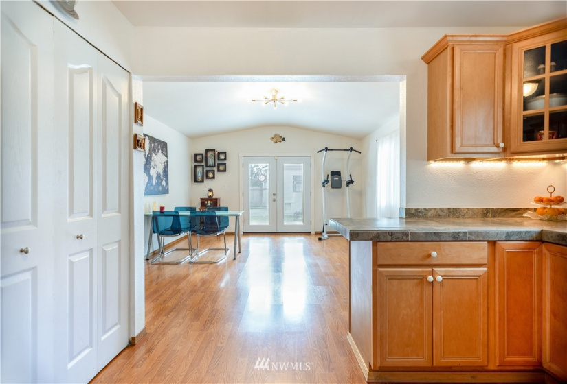 328 6th, Auburn, Washington 98002, 3 Bedrooms Bedrooms, ,1 BathroomBathrooms,Residential,For Sale,James W. Warren First Addition to Auburn,6th,NWM1874736