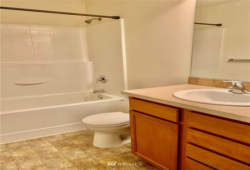 2018 39th, Tacoma, Washington 98404, 3 Bedrooms Bedrooms, ,1 BathroomBathrooms,Residential,For Sale,39th,NWM1876817