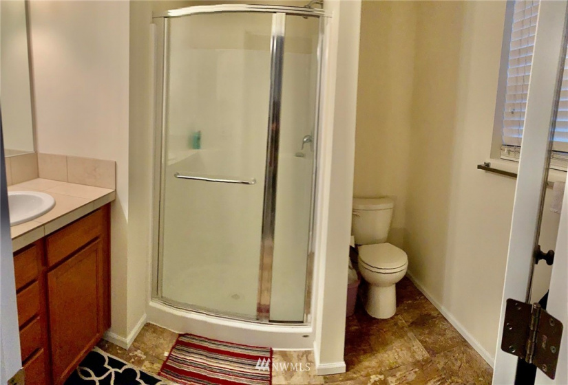 2018 39th, Tacoma, Washington 98404, 3 Bedrooms Bedrooms, ,1 BathroomBathrooms,Residential,For Sale,39th,NWM1876817