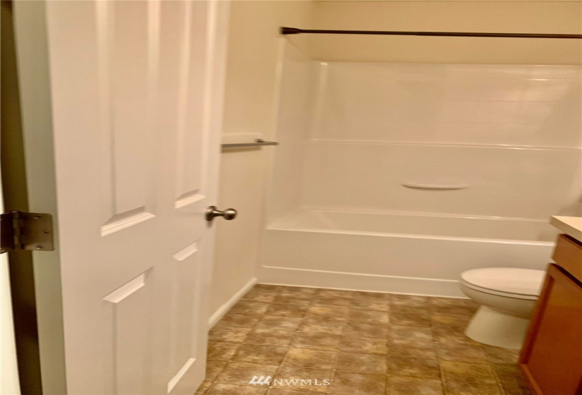 2018 39th, Tacoma, Washington 98404, 3 Bedrooms Bedrooms, ,1 BathroomBathrooms,Residential,For Sale,39th,NWM1876817