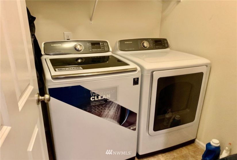 2018 39th, Tacoma, Washington 98404, 3 Bedrooms Bedrooms, ,1 BathroomBathrooms,Residential,For Sale,39th,NWM1876817