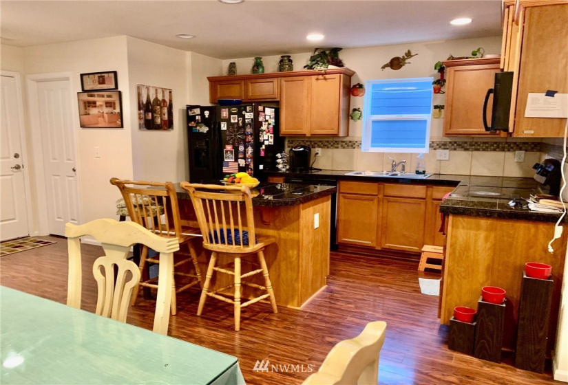 2018 39th, Tacoma, Washington 98404, 3 Bedrooms Bedrooms, ,1 BathroomBathrooms,Residential,For Sale,39th,NWM1876817