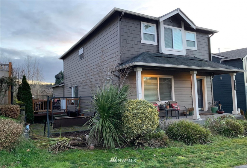 2018 39th, Tacoma, Washington 98404, 3 Bedrooms Bedrooms, ,1 BathroomBathrooms,Residential,For Sale,39th,NWM1876817