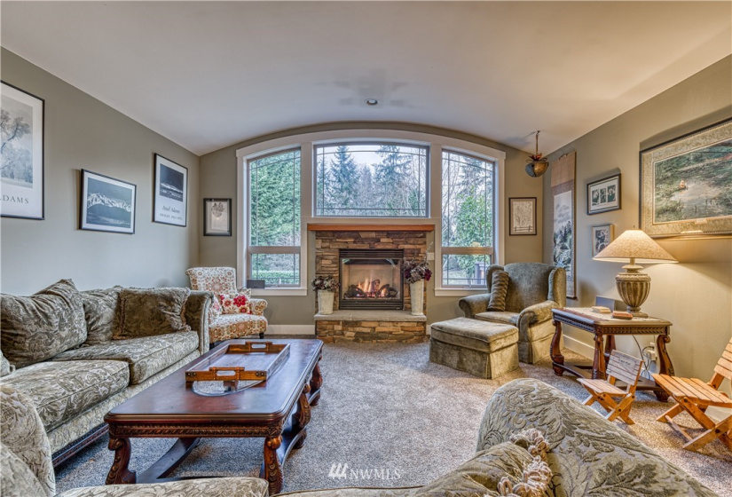 4907 Foxglove Dr, Gig Harbor, Washington 98332, 4 Bedrooms Bedrooms, ,2 BathroomsBathrooms,Residential,For Sale,Canterwood,Foxglove Dr,NWM1878067