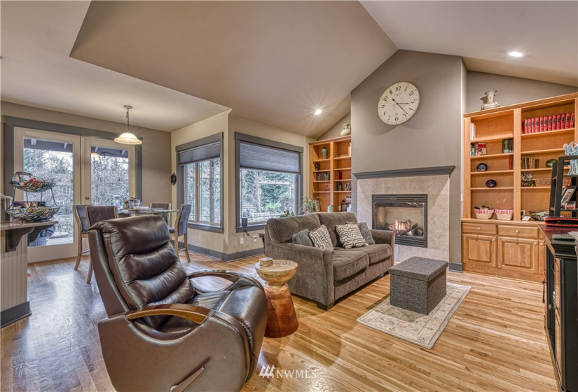 4907 Foxglove Dr, Gig Harbor, Washington 98332, 4 Bedrooms Bedrooms, ,2 BathroomsBathrooms,Residential,For Sale,Canterwood,Foxglove Dr,NWM1878067